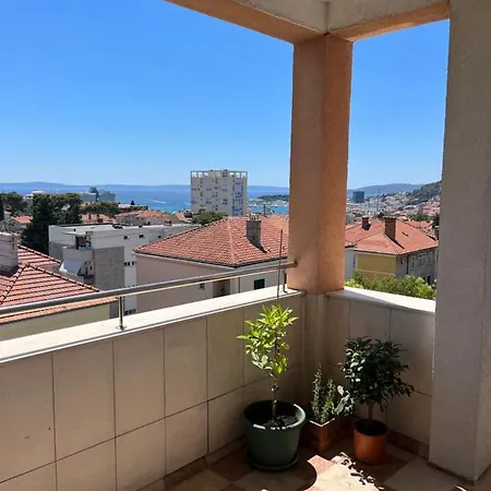 Beautiful View With Big Terrace Spalato